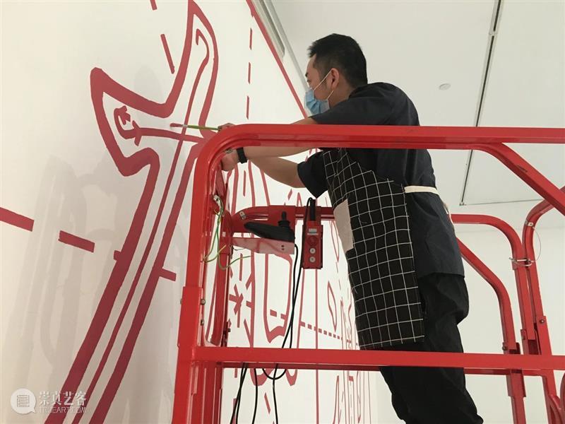 离线·张翔​ | 急需改变的现状是流行化 离线 张翔 现状 危机 艺术家 系列 时代 气息 疫情 时间 崇真艺客