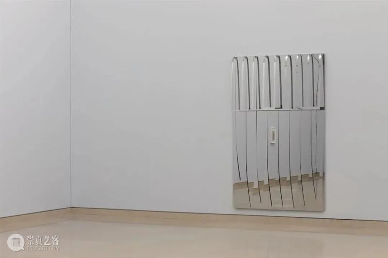 法国尼姆当代艺术博物馆为塔里克·克斯旺森(Tarik Kiswanson)举办最新个展|AR艺术家 塔里克·克斯旺森 艺术家 Kiswanson 法国尼姆当代艺术博物馆 个展 纸本 阿尔敏 莱希 法国 尼姆 崇真艺客