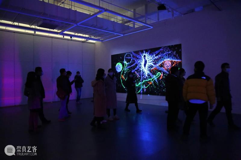 公教活动 | 陕文投集团走进西安美术馆,三大展览导览活动 西安美术馆 活动 公教 陕文投集团 陕文投集团子公司 陕西书画艺术品交易中心 陕西文化产权交易所 阿雅 个展 白夜 崇真艺客