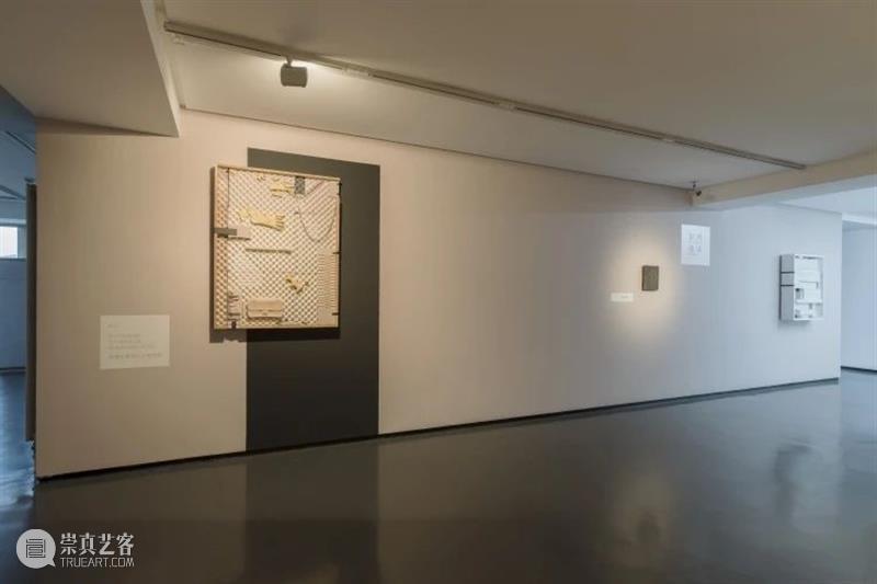 AYE画廊春节闭馆安排 AYE 画廊 贺慕群 水果 纸上 蜡笔 期间 彭州 泡沫 李涛新作展 崇真艺客