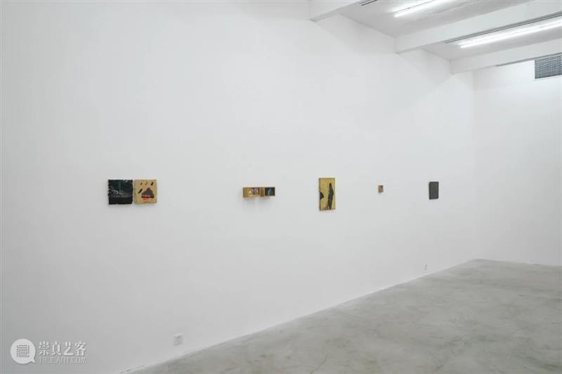 李明昌:地表 | 现场 地表 李明昌 现场 Ground Surface 艺术家 Artist 展期 地址 广州市海珠区泉塘路38号十号楼 崇真艺客
