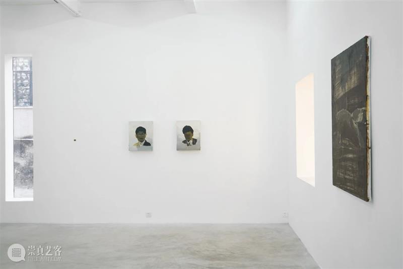 李明昌:地表 | 现场 地表 李明昌 现场 Ground Surface 艺术家 Artist 展期 地址 广州市海珠区泉塘路38号十号楼 崇真艺客