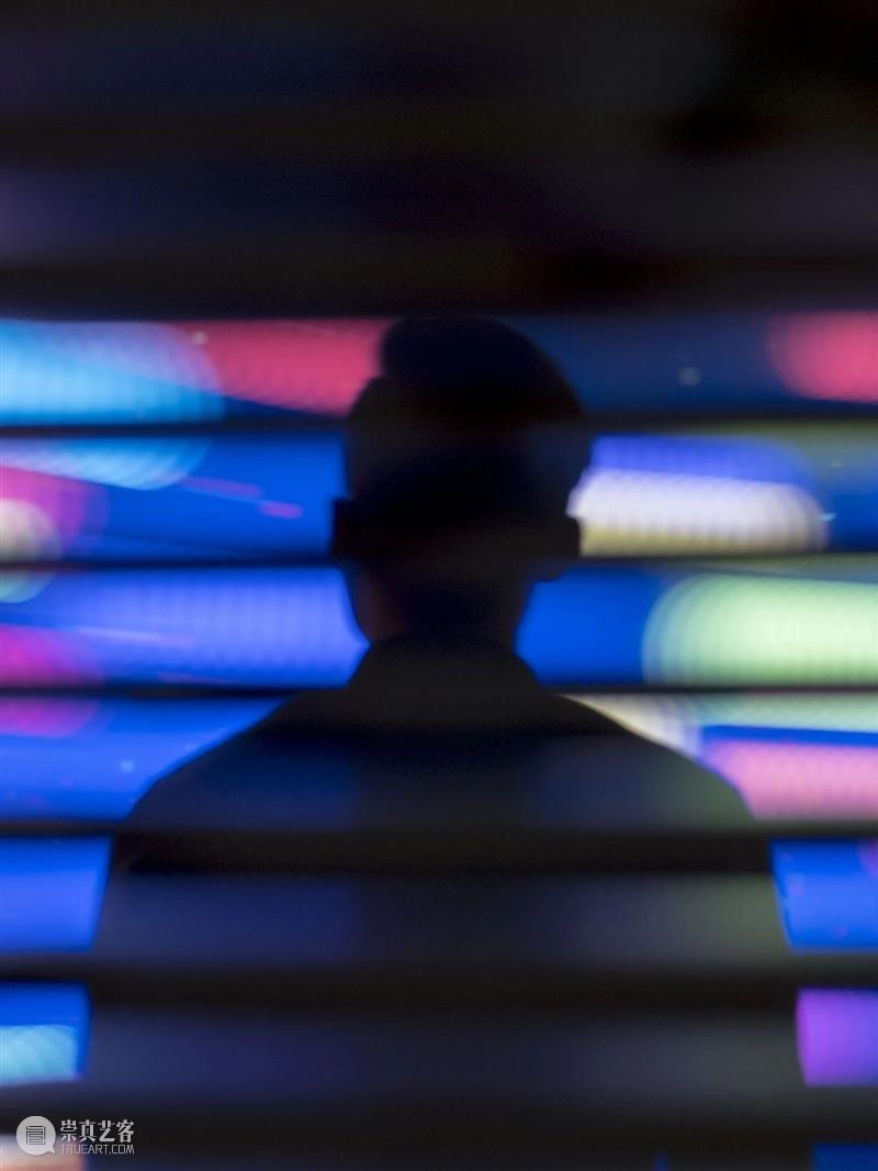 可视化灯光装置、人体感应互动墙...Facebook的交互式体验全球合作伙伴中心 Facebook 灯光 装置 人体 全球合作伙伴中心 远见 公司 世界上 地位 Facebook希望设计公司 崇真艺客