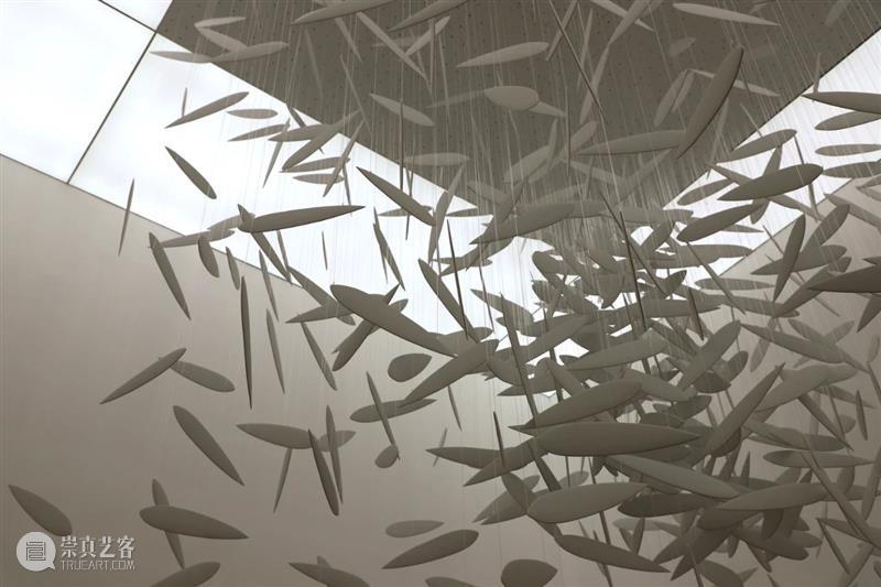【实验空间·人物随访】白纸—刘建华个展 视频资讯 人物随访 人物 个展 白纸 刘建华 空间 雕塑 领域 青年 艺术家 实验性 崇真艺客