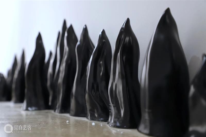 【实验空间·人物随访】白纸—刘建华个展 视频资讯 人物随访 人物 个展 白纸 刘建华 空间 雕塑 领域 青年 艺术家 实验性 崇真艺客