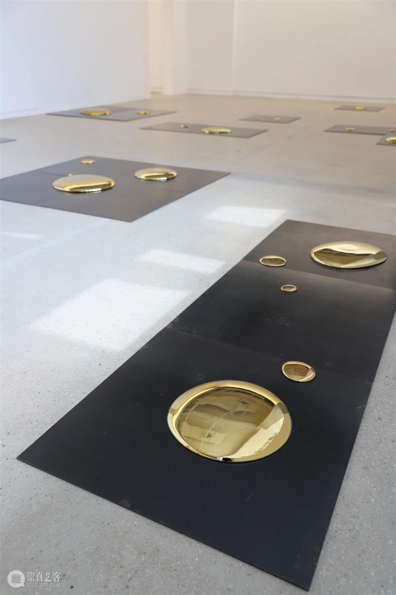 【实验空间·人物随访】白纸—刘建华个展 视频资讯 人物随访 人物 个展 白纸 刘建华 空间 雕塑 领域 青年 艺术家 实验性 崇真艺客
