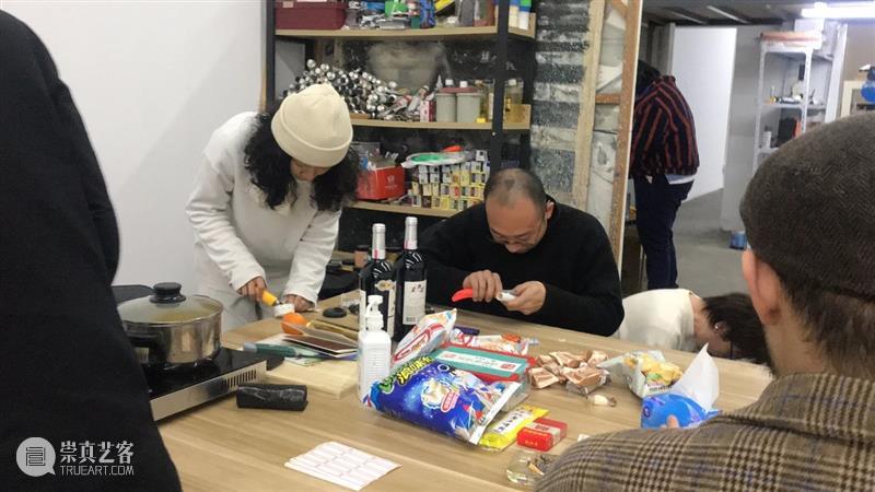 | 我们就是行为 | 1月31日最终现场 行为 现场 水泥 公园 空间 部分 艺术家 吕德生 何悠 河马 崇真艺客