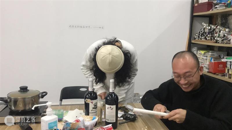 | 我们就是行为 | 1月31日最终现场 行为 现场 水泥 公园 空间 部分 艺术家 吕德生 何悠 河马 崇真艺客