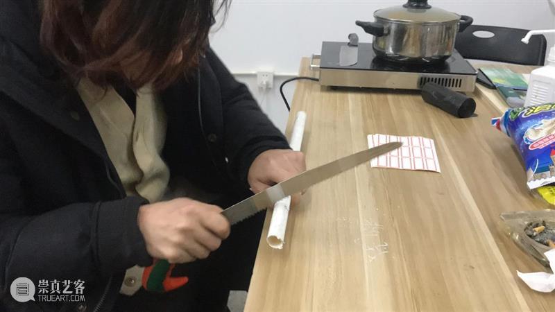 | 我们就是行为 | 1月31日最终现场 行为 现场 水泥 公园 空间 部分 艺术家 吕德生 何悠 河马 崇真艺客