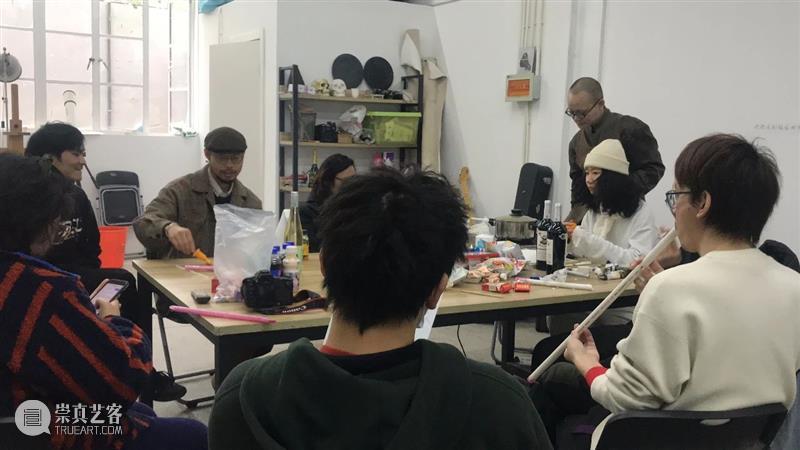 | 我们就是行为 | 1月31日最终现场 行为 现场 水泥 公园 空间 部分 艺术家 吕德生 何悠 河马 崇真艺客