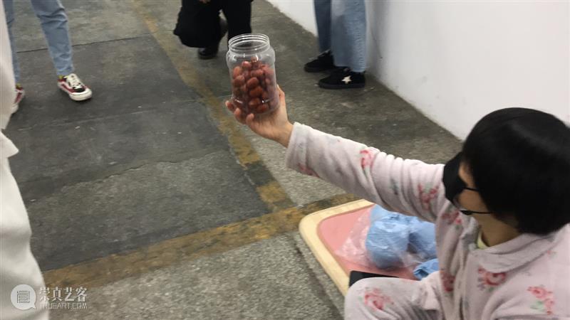| 我们就是行为 | 1月31日最终现场 行为 现场 水泥 公园 空间 部分 艺术家 吕德生 何悠 河马 崇真艺客