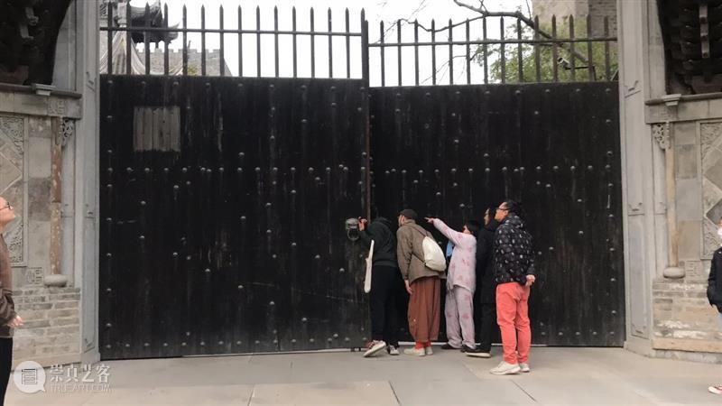 | 我们就是行为 | 1月31日最终现场 行为 现场 水泥 公园 空间 部分 艺术家 吕德生 何悠 河马 崇真艺客