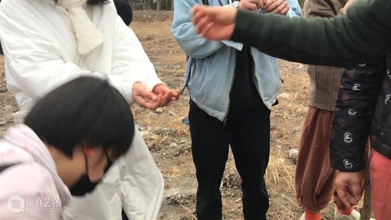 | 我们就是行为 | 1月31日最终现场 行为 现场 水泥 公园 空间 部分 艺术家 吕德生 何悠 河马 崇真艺客