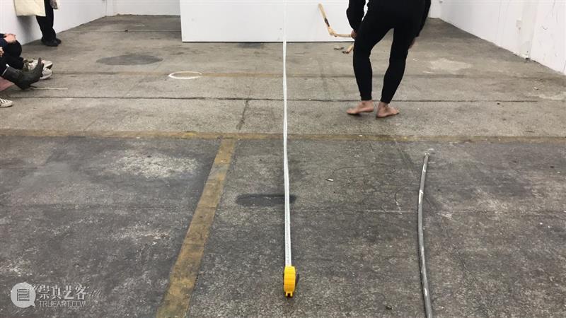 | 我们就是行为 | 1月31日最终现场 行为 现场 水泥 公园 空间 部分 艺术家 吕德生 何悠 河马 崇真艺客