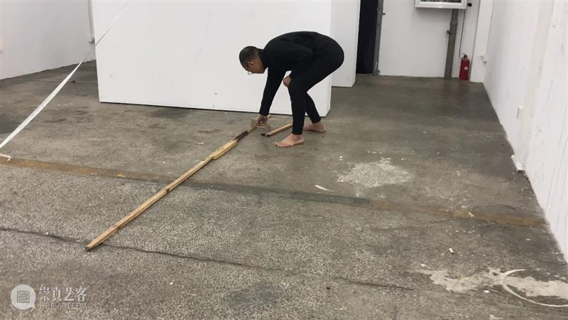 | 我们就是行为 | 1月31日最终现场 行为 现场 水泥 公园 空间 部分 艺术家 吕德生 何悠 河马 崇真艺客
