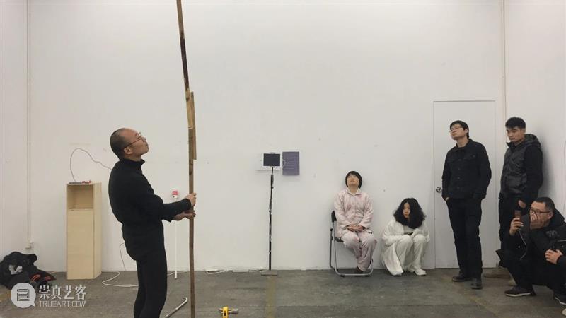 | 我们就是行为 | 1月31日最终现场 行为 现场 水泥 公园 空间 部分 艺术家 吕德生 何悠 河马 崇真艺客