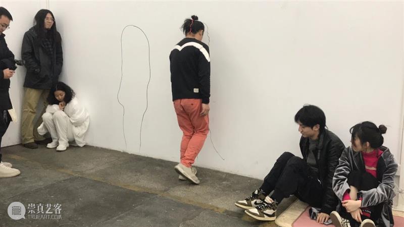 | 我们就是行为 | 1月31日最终现场 行为 现场 水泥 公园 空间 部分 艺术家 吕德生 何悠 河马 崇真艺客