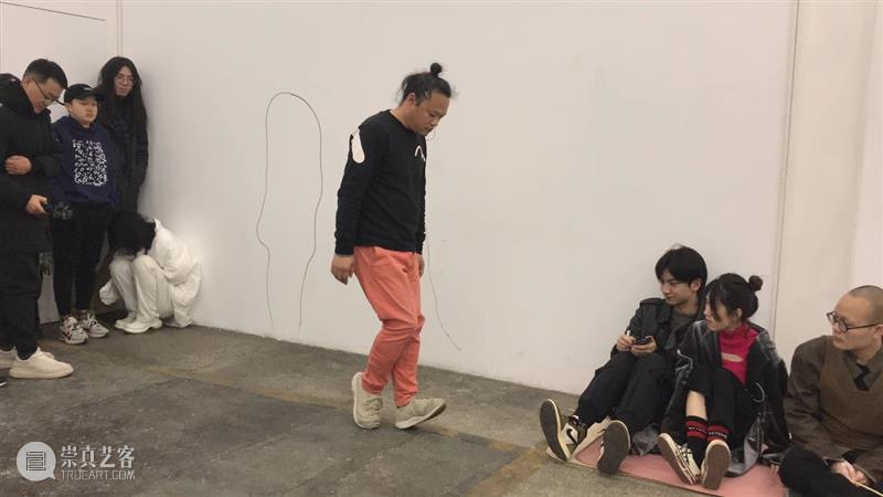 | 我们就是行为 | 1月31日最终现场 行为 现场 水泥 公园 空间 部分 艺术家 吕德生 何悠 河马 崇真艺客