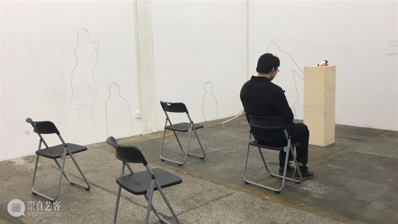 | 我们就是行为 | 1月31日最终现场 行为 现场 水泥 公园 空间 部分 艺术家 吕德生 何悠 河马 崇真艺客