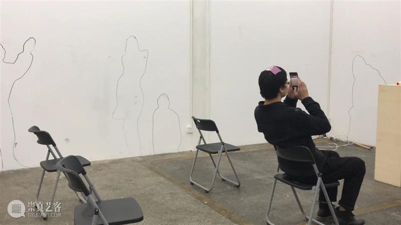 | 我们就是行为 | 1月31日最终现场 行为 现场 水泥 公园 空间 部分 艺术家 吕德生 何悠 河马 崇真艺客