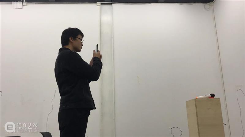 | 我们就是行为 | 1月31日最终现场 行为 现场 水泥 公园 空间 部分 艺术家 吕德生 何悠 河马 崇真艺客