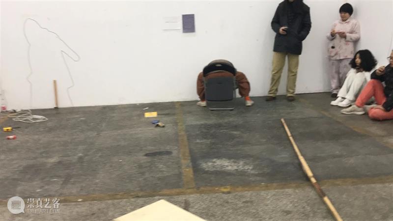 | 我们就是行为 | 1月31日最终现场 行为 现场 水泥 公园 空间 部分 艺术家 吕德生 何悠 河马 崇真艺客