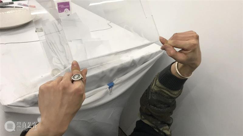 | 我们就是行为 | 1月31日最终现场 行为 现场 水泥 公园 空间 部分 艺术家 吕德生 何悠 河马 崇真艺客
