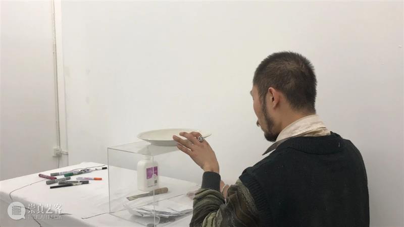 | 我们就是行为 | 1月31日最终现场 行为 现场 水泥 公园 空间 部分 艺术家 吕德生 何悠 河马 崇真艺客