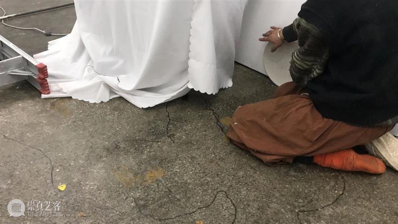| 我们就是行为 | 1月31日最终现场 行为 现场 水泥 公园 空间 部分 艺术家 吕德生 何悠 河马 崇真艺客