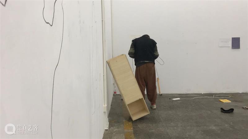 | 我们就是行为 | 1月31日最终现场 行为 现场 水泥 公园 空间 部分 艺术家 吕德生 何悠 河马 崇真艺客