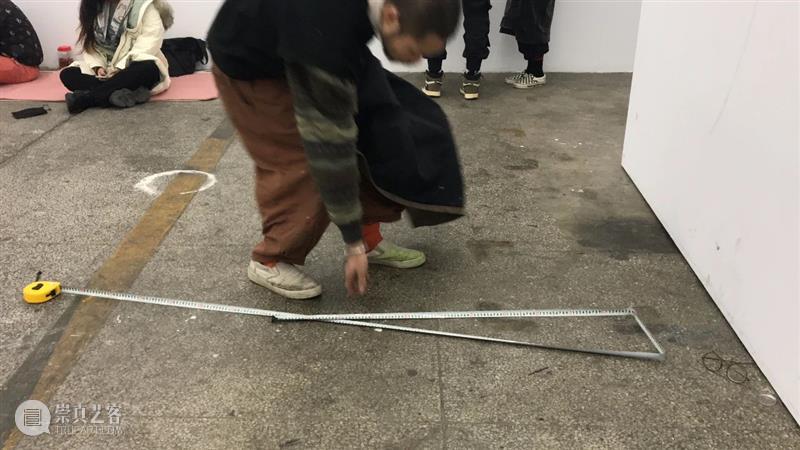 | 我们就是行为 | 1月31日最终现场 行为 现场 水泥 公园 空间 部分 艺术家 吕德生 何悠 河马 崇真艺客