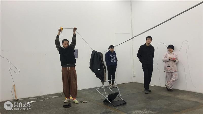 | 我们就是行为 | 1月31日最终现场 行为 现场 水泥 公园 空间 部分 艺术家 吕德生 何悠 河马 崇真艺客
