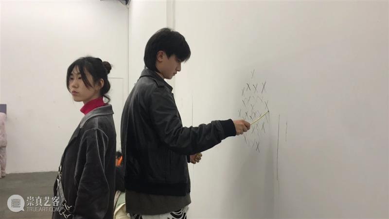 | 我们就是行为 | 1月31日最终现场 行为 现场 水泥 公园 空间 部分 艺术家 吕德生 何悠 河马 崇真艺客