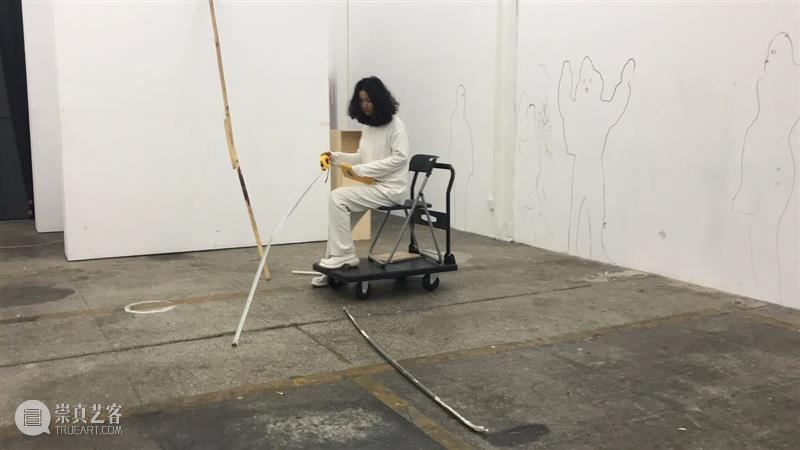 | 我们就是行为 | 1月31日最终现场 行为 现场 水泥 公园 空间 部分 艺术家 吕德生 何悠 河马 崇真艺客