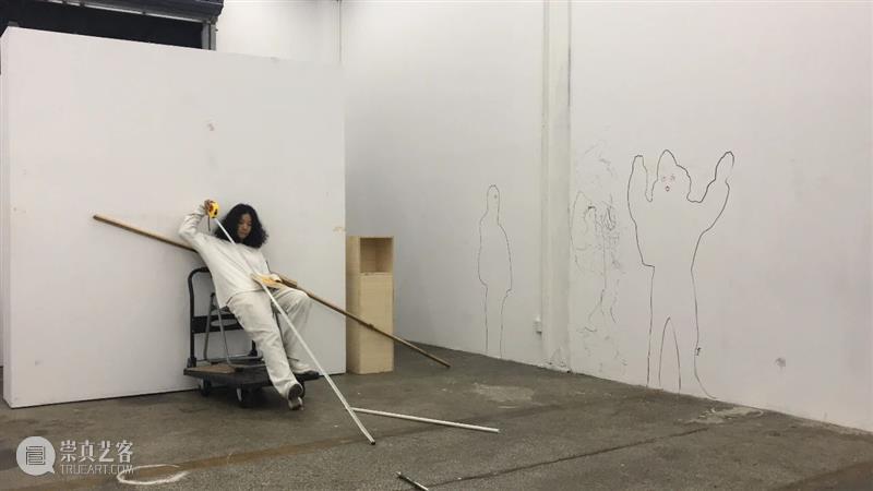 | 我们就是行为 | 1月31日最终现场 行为 现场 水泥 公园 空间 部分 艺术家 吕德生 何悠 河马 崇真艺客
