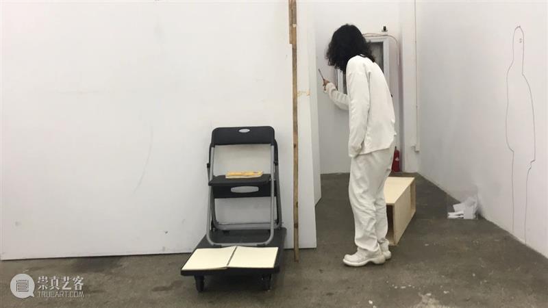 | 我们就是行为 | 1月31日最终现场 行为 现场 水泥 公园 空间 部分 艺术家 吕德生 何悠 河马 崇真艺客