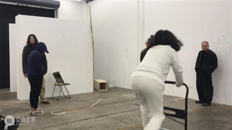 | 我们就是行为 | 1月31日最终现场 行为 现场 水泥 公园 空间 部分 艺术家 吕德生 何悠 河马 崇真艺客