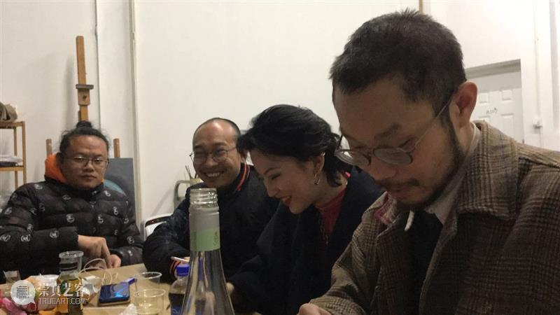 | 我们就是行为 | 1月31日最终现场 行为 现场 水泥 公园 空间 部分 艺术家 吕德生 何悠 河马 崇真艺客