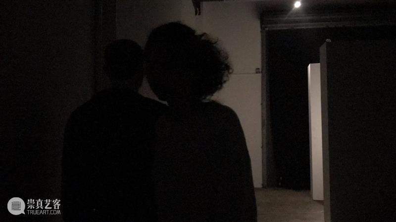 | 我们就是行为 | 1月31日最终现场 行为 现场 水泥 公园 空间 部分 艺术家 吕德生 何悠 河马 崇真艺客