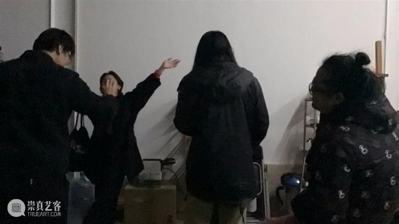| 我们就是行为 | 1月31日最终现场 行为 现场 水泥 公园 空间 部分 艺术家 吕德生 何悠 河马 崇真艺客