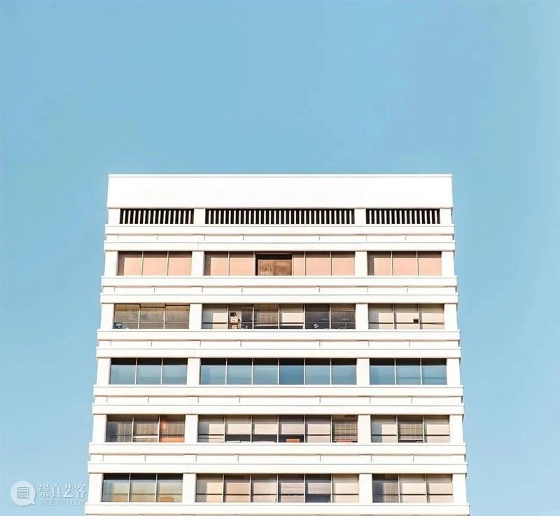 摄影丨纯粹而震撼的极简建筑摄影 极简 建筑 上方 中国舞台美术学会 右上 星标 本文 琅沐 创意 年代 崇真艺客
