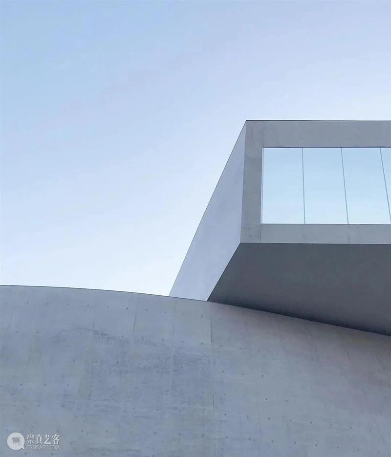 摄影丨纯粹而震撼的极简建筑摄影 极简 建筑 上方 中国舞台美术学会 右上 星标 本文 琅沐 创意 年代 崇真艺客