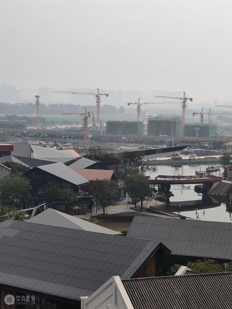 顺德华侨城欢乐海岸PLUS • 天空之镜 / 华汇设计 视频资讯 ADCNews 天空之镜 顺德华侨城 欢乐海岸 华汇 PLUS 张超 plus 项目 之中 文化 崇真艺客