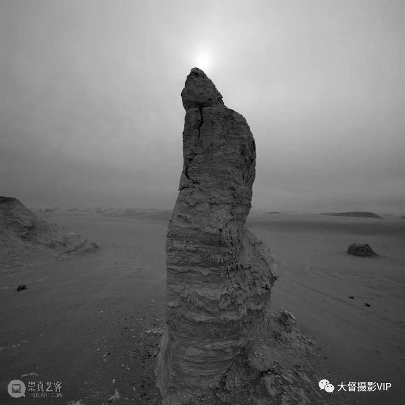 《记录》最壮丽的雅丹地貌……赵大督  大督摄影VIP 雅丹 地貌 记录 赵大督 柴达木 远处 盐碱 矿区 近距离 形式 崇真艺客