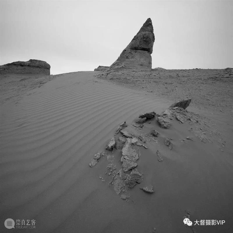 《记录》最壮丽的雅丹地貌……赵大督  大督摄影VIP 雅丹 地貌 记录 赵大督 柴达木 远处 盐碱 矿区 近距离 形式 崇真艺客
