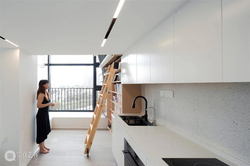 跃层公寓改造，拆除固有模块 / 泥木建筑工作室 建筑 泥木 工作室 跃层 公寓 模块 轴测图 书架 黄城 项目 崇真艺客