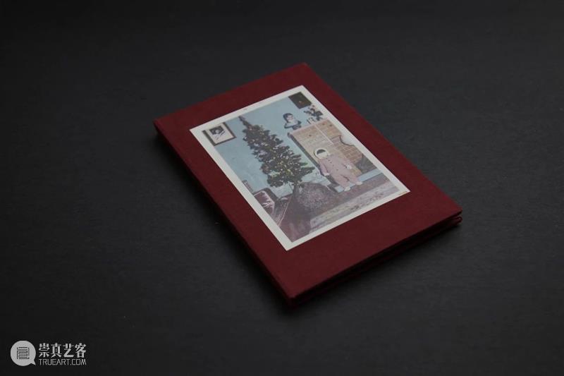 Foto Féminas：照片比文字更模糊，也给读者留下了更多的“功课” Foto 文字 照片 读者 功课 书籍 第三方 Por 深暗之影 Umbral 崇真艺客