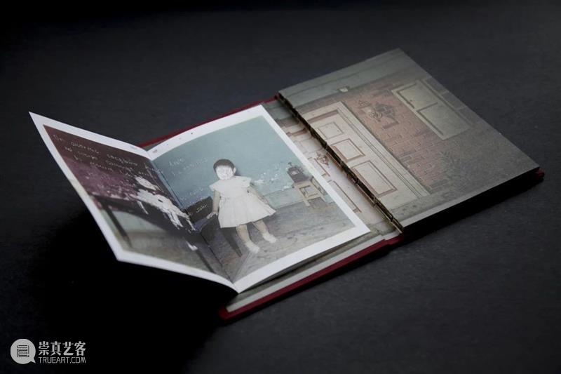 Foto Féminas：照片比文字更模糊，也给读者留下了更多的“功课” Foto 文字 照片 读者 功课 书籍 第三方 Por 深暗之影 Umbral 崇真艺客