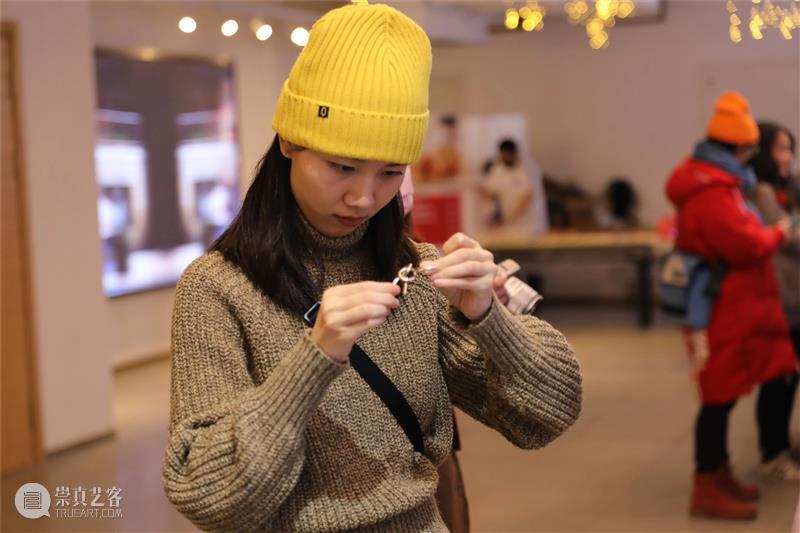 来,锁定你们的每一张笑脸 笑脸 新年 农历 庚子年 尾声 剧场 周边 会员卡 积分 攻略 崇真艺客