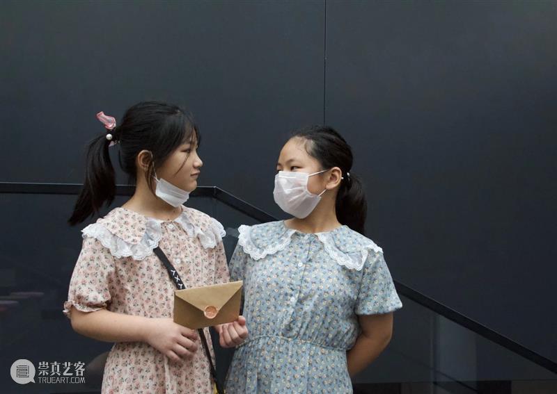 Humans in the Museum公共艺术项目 | 让我们高于现实一点点 Humans 艺术 项目 现实 美术馆 空间 核心 现场 方式 公众 崇真艺客